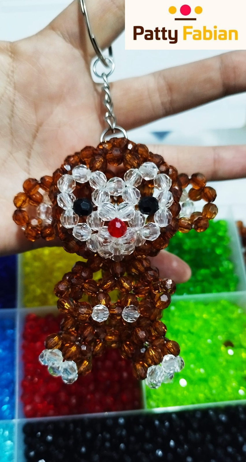 LLAVERO MONITO EN PERLAS
